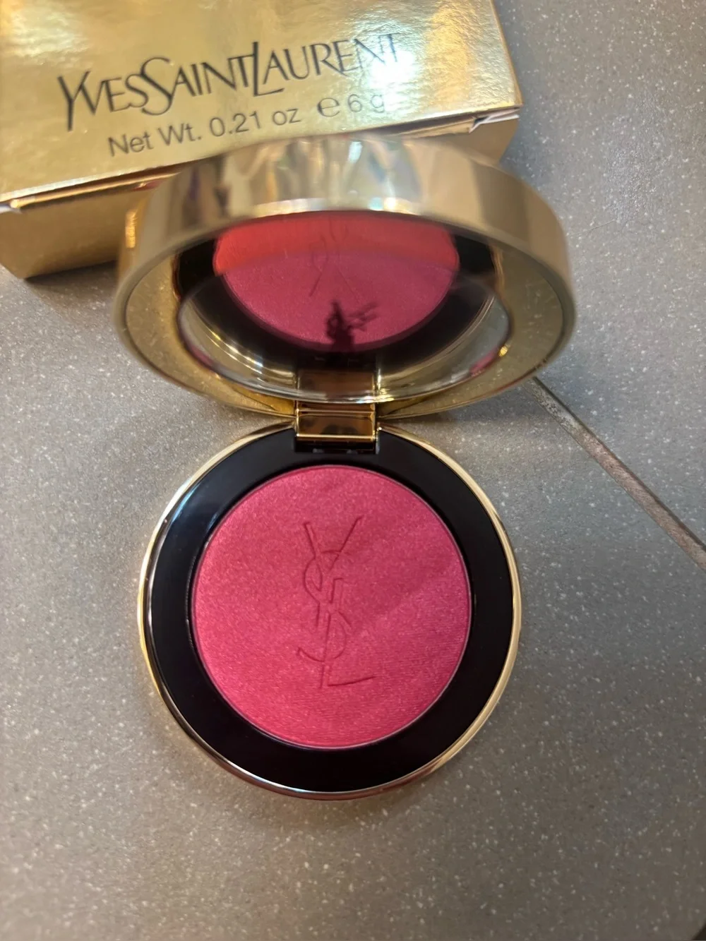 Yves Saint Laurent Radiant Fuchsia Shimmer Blush -BRAND NEW AND NEVER USED’